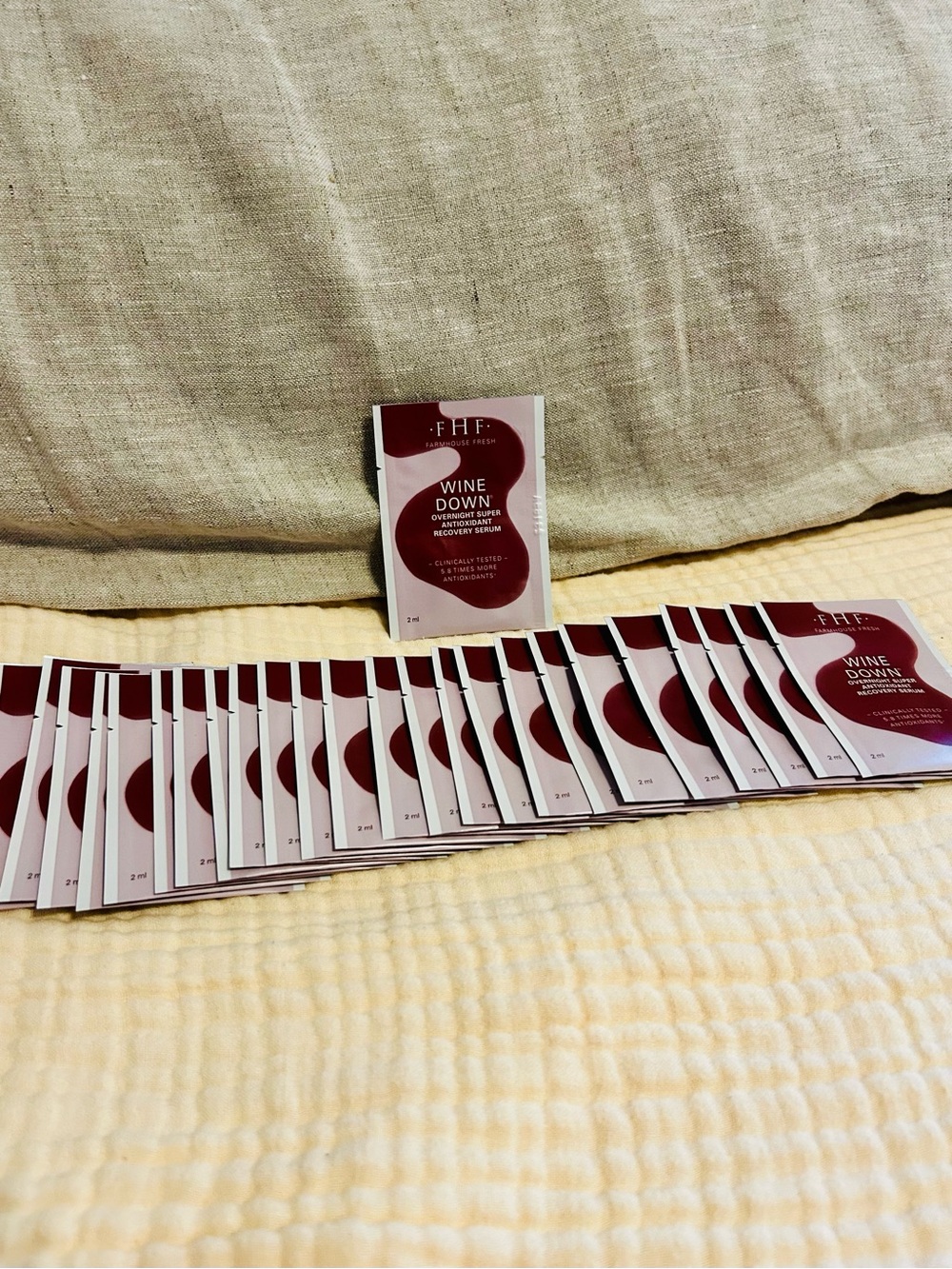 FHF Wine Down Overnight Skin Recovery Serum Sample Packets - 25 Packets (2ml e/a
